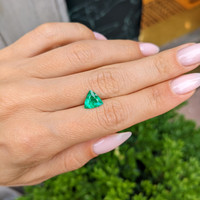 1.16 Ct. Emerald from Colombia Life Style