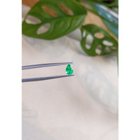 0.51 Ct. Emerald from Russia Life Style