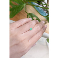 0.50 Ct. Emerald from Russia Life Style
