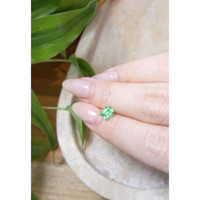 0.90 Ct. Emerald from Russia Life Style