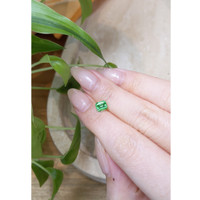 0.82 Ct. Emerald from Russia Life Style