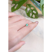 0.85 Ct. Emerald from Russia Life Style