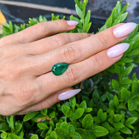 2.37 Ct. Emerald from Colombia Life Style