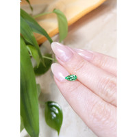 0.54 Ct. Emerald from Russia Life Style