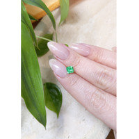 0.71 Ct. Emerald from Russia Life Style
