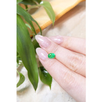 0.94 Ct. Emerald from Russia Life Style