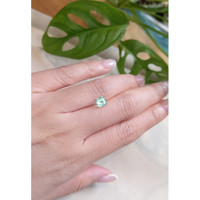 0.98 Ct. Emerald from Russia Life Style