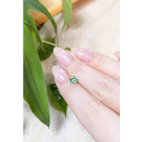 0.75 Ct. Emerald from Russia Life Style
