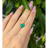 1.92 Ct. Emerald from Zambia Life Style