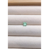 0.56 Ct. Emerald from Russia Life Style