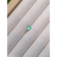 0.52 Ct. Emerald from Russia Life Style