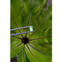 1.02 Ct. Emerald from Russia Life Style