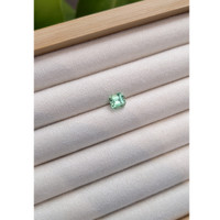 1.65 Ct. Emerald from Russia Life Style