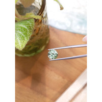 2.10 Ct. Emerald from Russia Life Style