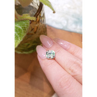 3.17 Ct. Emerald from Russia Life Style