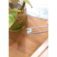 3.17 Ct. Emerald from Russia Life Style