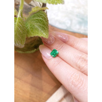 1.33 Ct. Emerald from Russia Life Style