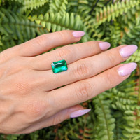 3.43 Ct. Emerald from Zambia Life Style