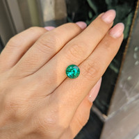 2.34 Ct. Emerald from Zambia Life Style