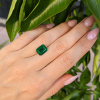 3.20 Ct. Emerald from Zambia Life Style