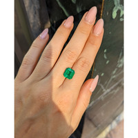 4.22 Ct. Emerald from Zambia Life Style