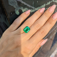 5.48 Ct. Emerald from Zambia Life Style