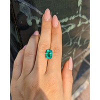 4.40 Ct. Emerald from Zambia Life Style