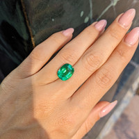 4.62 Ct. Emerald from Zambia Life Style