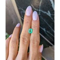1.38 Ct. Emerald from Colombia Life Style