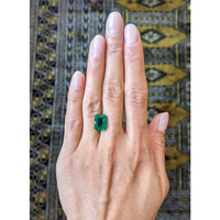 2.07 Ct. Emerald from Zambia Life Style