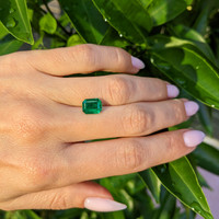 1.74 Ct. Emerald from Colombia Life Style