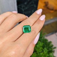 5.33 Ct. Emerald from Zambia Life Style
