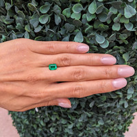 1.45 Ct. Emerald from Afghanistan Life Style