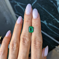 2.38 Ct. Emerald from Zambia Life Style