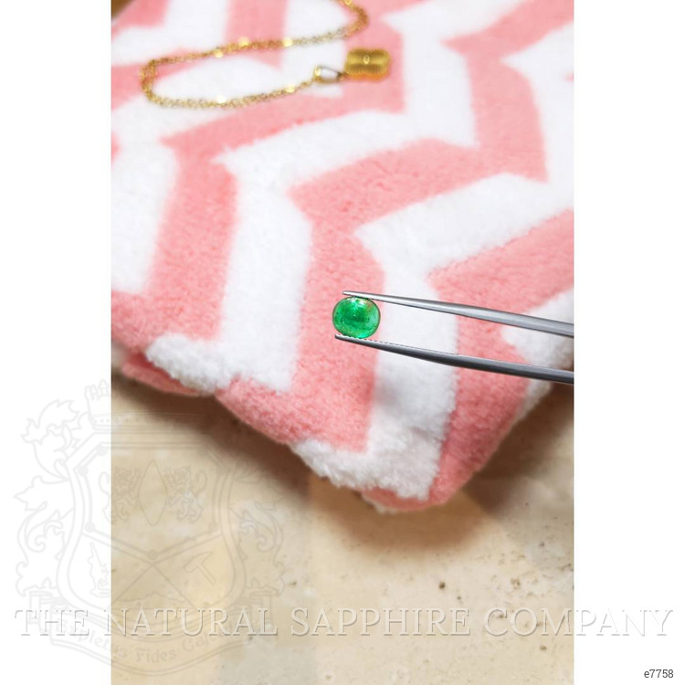 1.66 Ct. Cabochon Emerald from Pakistan