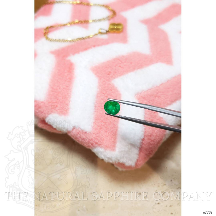 1.66 Ct. Cabochon Emerald from Pakistan