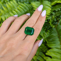 11.18 Ct. Emerald from Zambia Life Style