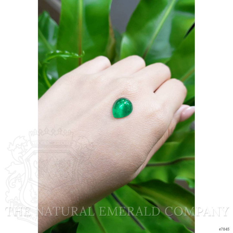 4.56 Ct. Cabochon Emerald from Pakistan