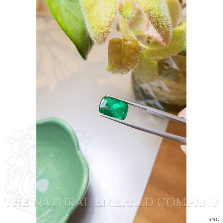 4.47 Ct. Cabochon Emerald from Pakistan