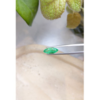 2.04 Ct. Emerald from Colombia Life Style