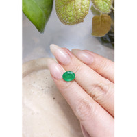 1.94 Ct. Emerald from Afghanistan Life Style