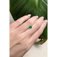 0.52 Ct. Emerald from Afghanistan Life Style