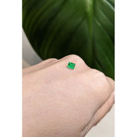 0.32 Ct. Emerald from Afghanistan Life Style