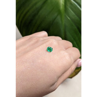 0.58 Ct. Emerald from Afghanistan Life Style