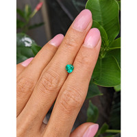 0.59 Ct. Emerald from Colombia Life Style