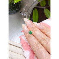 0.58 Ct. Emerald from Colombia Life Style