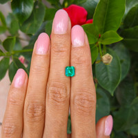 1.06 Ct. Emerald from Colombia Life Style