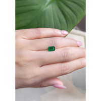 0.90 Ct. Emerald from Brazil Life Style
