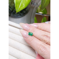 1.09 Ct. Emerald from Brazil Life Style
