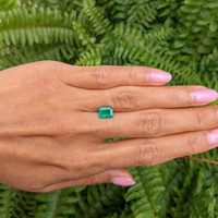 1.64 Ct. Emerald from Colombia Life Style